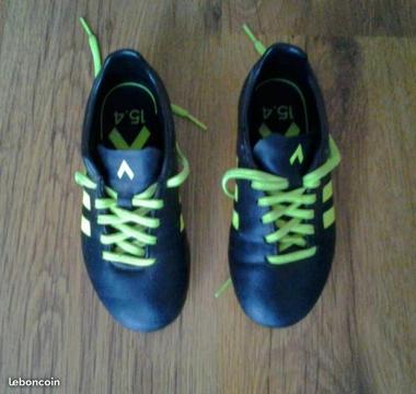 chaussures de foot Adidas