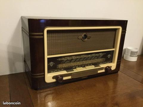 Ancien poste radio