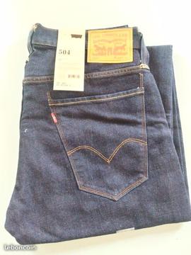 Jeans neufs Levis L30W34