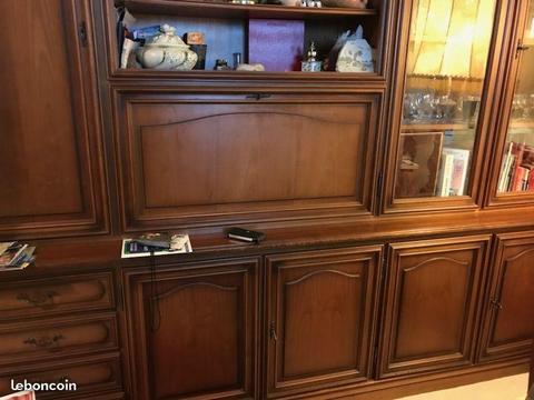 Armoire style louis philippe