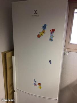 Réfrigérateur Electrolux EN3610AOW