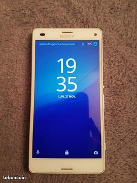 Sony Xperia Z3 Compact Blanc + Accessoires