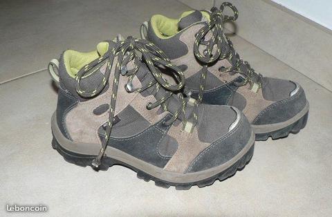 Chaussures de randonnées montantes 31