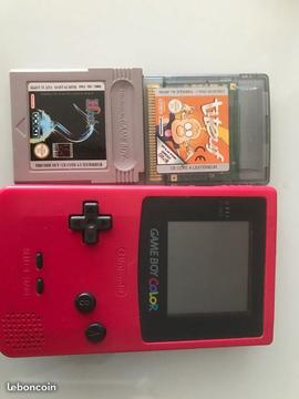 Console game boy couleur rose avec 2 jeux