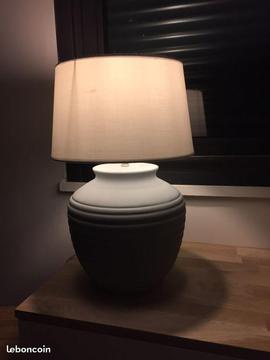 Jolie lampe béton gris design