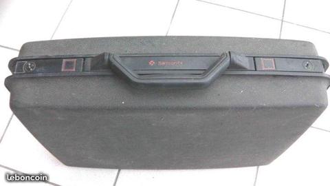 Attaché case Samsonite en bon