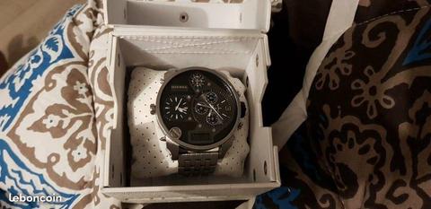 Montre DIESEL TRES BON ETAT