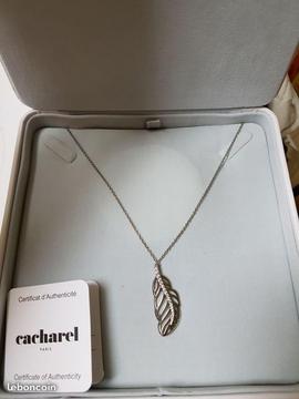 Collier Cacharel argent (gcc)