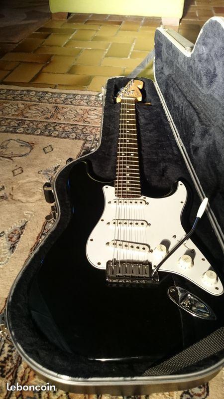 Guitare FENDER Stratocaster USA