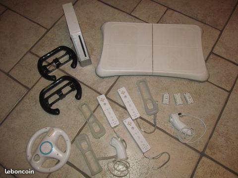 Wii (avec boîte d'origine) accessoires et jeux