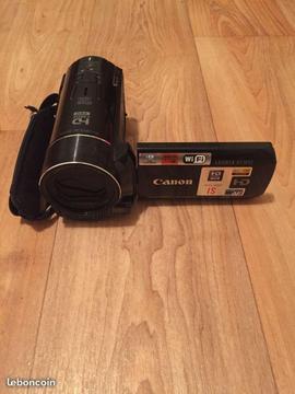 Camescope Canon Legria HF M52