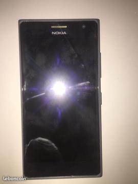 Nokia lumia 735