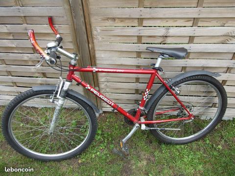 VTT adulte rouge Peugeot