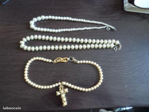 3 colliers en perle fantaisie