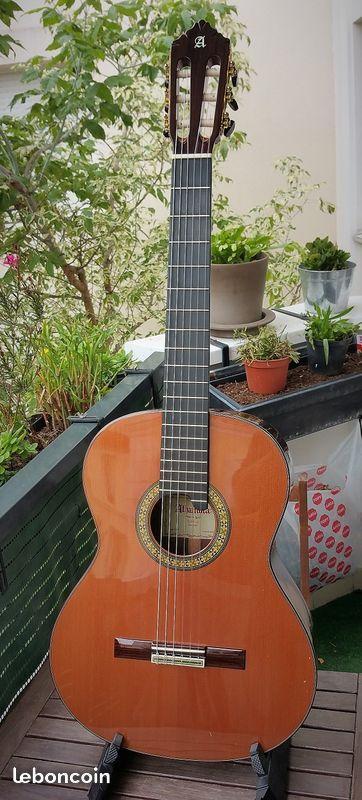 Guitare classique Alhambra 11P Artisanale