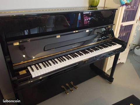 piano droit laqué noir samick su 118 sp