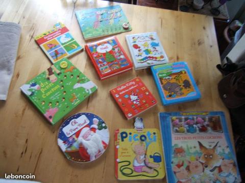 Lot de livres pour le tout petits