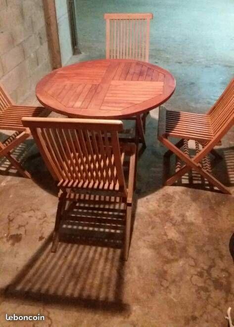 Table et 4 chaises teck