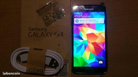Samsung galaxy s5 NEUF chargeur boîte
