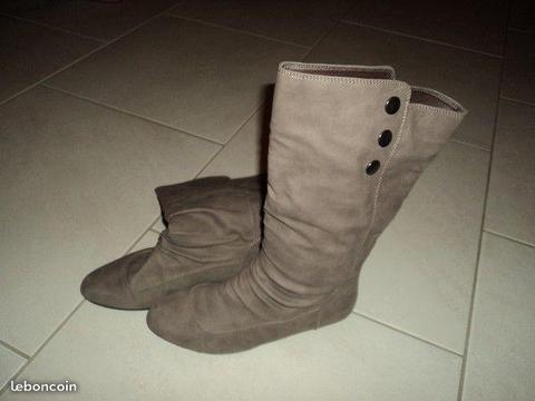 Bottes brunes/chocolat - Taille 38 - NEUVE