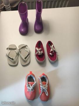 Lot chaussure en excellente état pour bebe fille