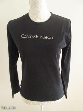 T-shirt noir Calvin Klein taille L