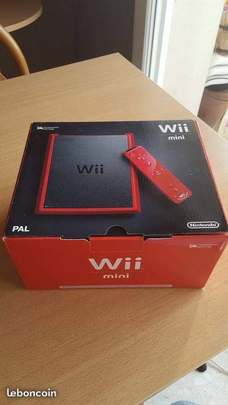 Wii mini rouge