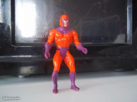 Figurine x-men magneto vintage année 1984