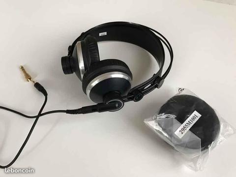 Casque AKG K 171