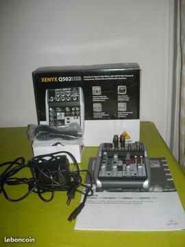 Console de Mixage Analogique Behringer XENYX Q50