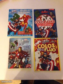 Collection AVENGERS Coloriages Jeux Stickers NEUF