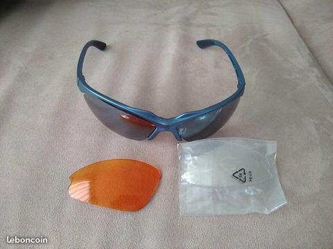 lunettes de soleil avec verre interchangeables