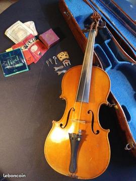 Violon copie de Antonius Stradivarius