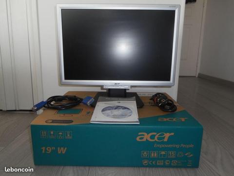 Ecran moniteur ordinateur LCD Marque ACER
