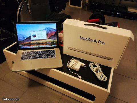 MacBook pro 15'' i7 4x2.3ghz 8go RAM 2012 ssd 256