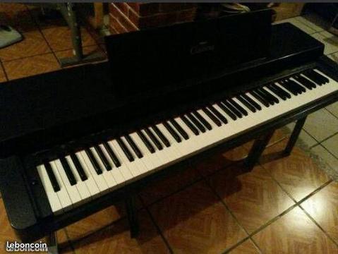 Piano numérique Yamaha Clavinova CLP 360