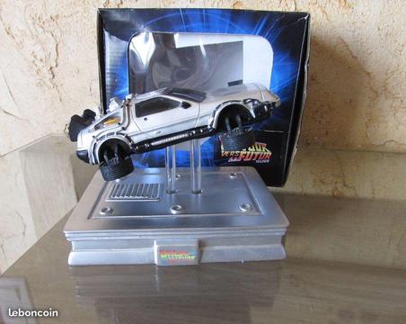 Delorean retour vers le futur