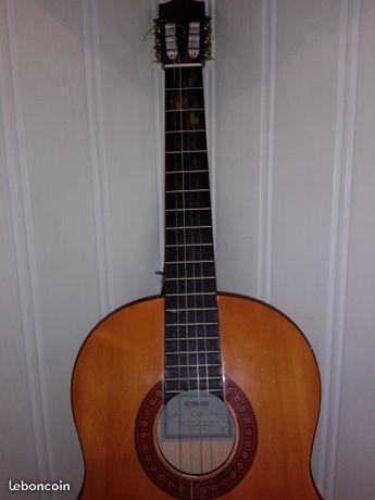 Guitare Yamaha c 40