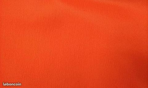 Coupons tissu orange blanc noir