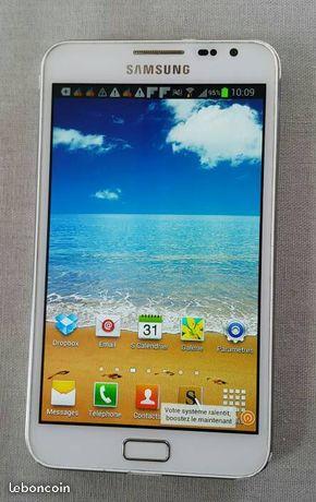 Smartphone Galaxy note GT N7000 blanc
