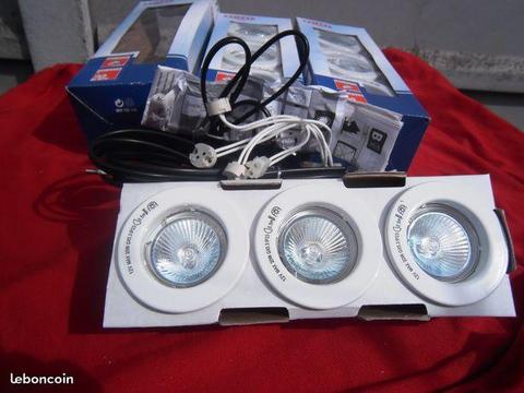 Lot de 9 lampes a integrer 3 x 20 w neuf