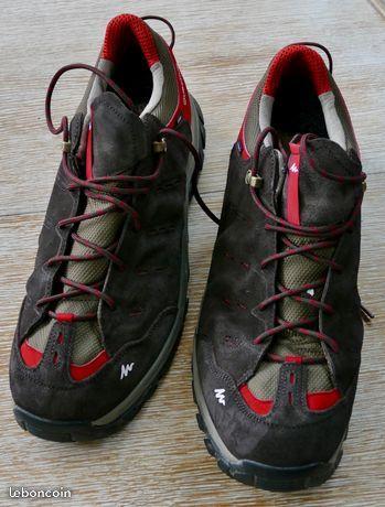 Chaussures de randonnée grise
