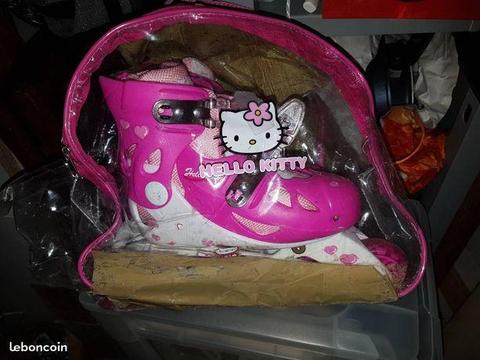 roller hello kitty taille 31-33 + acc