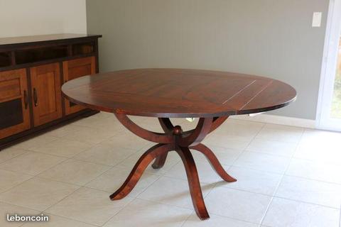 Table salle à manger bois exotique + 6 chaises