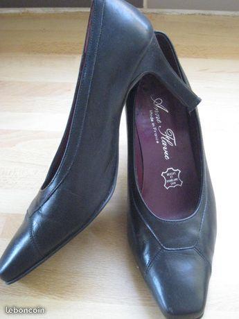 Chaussures à talons cuir noir P:39