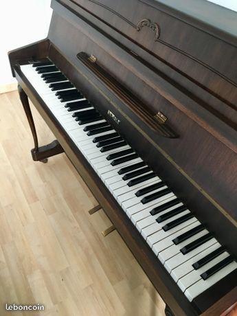 Piano droit Kemble