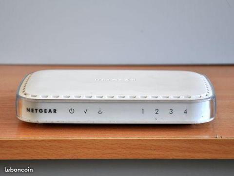 ADSL FIREWALL ROUTER Netgear DG834 v2