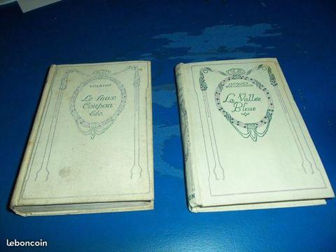 2 livres de la collection NELSON -Paris