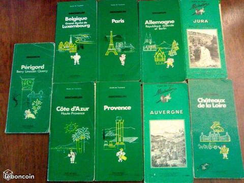 Lot de 8 guides Michelin