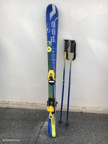 Paire de ski 118 cm + batons